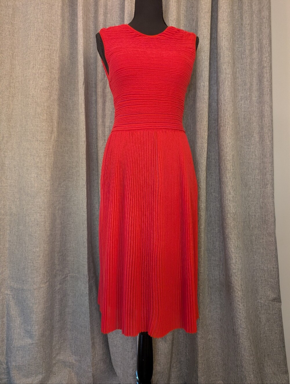 NWT Salvatore Ferragamo Vibrant Pink-Coral Sleeveless Pleated Midi Dress
